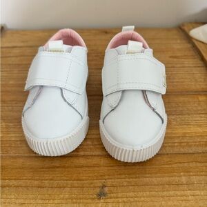 Toddler White Keds. Sneakers worn once. Like new. Size 7T.